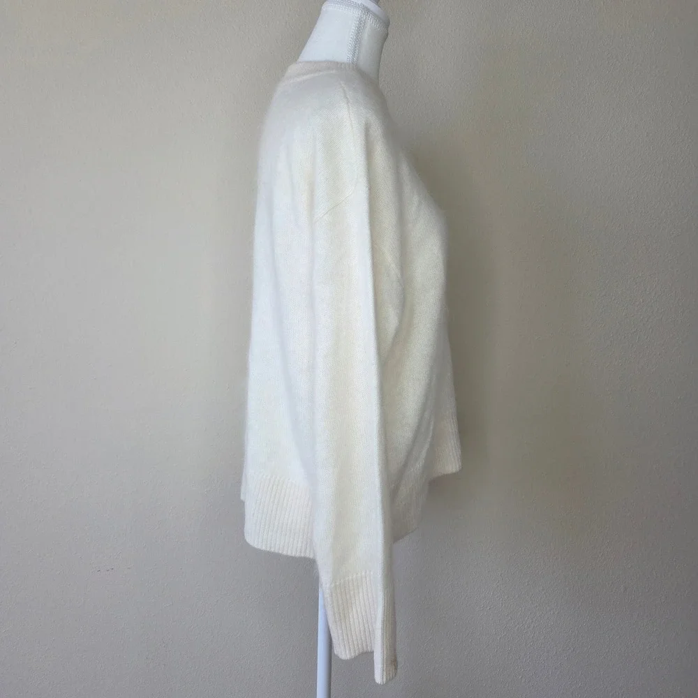 Babaton Aritzia Wool Cashmere Blend Sweater Cream Crew Neck S Coquette Relaxed